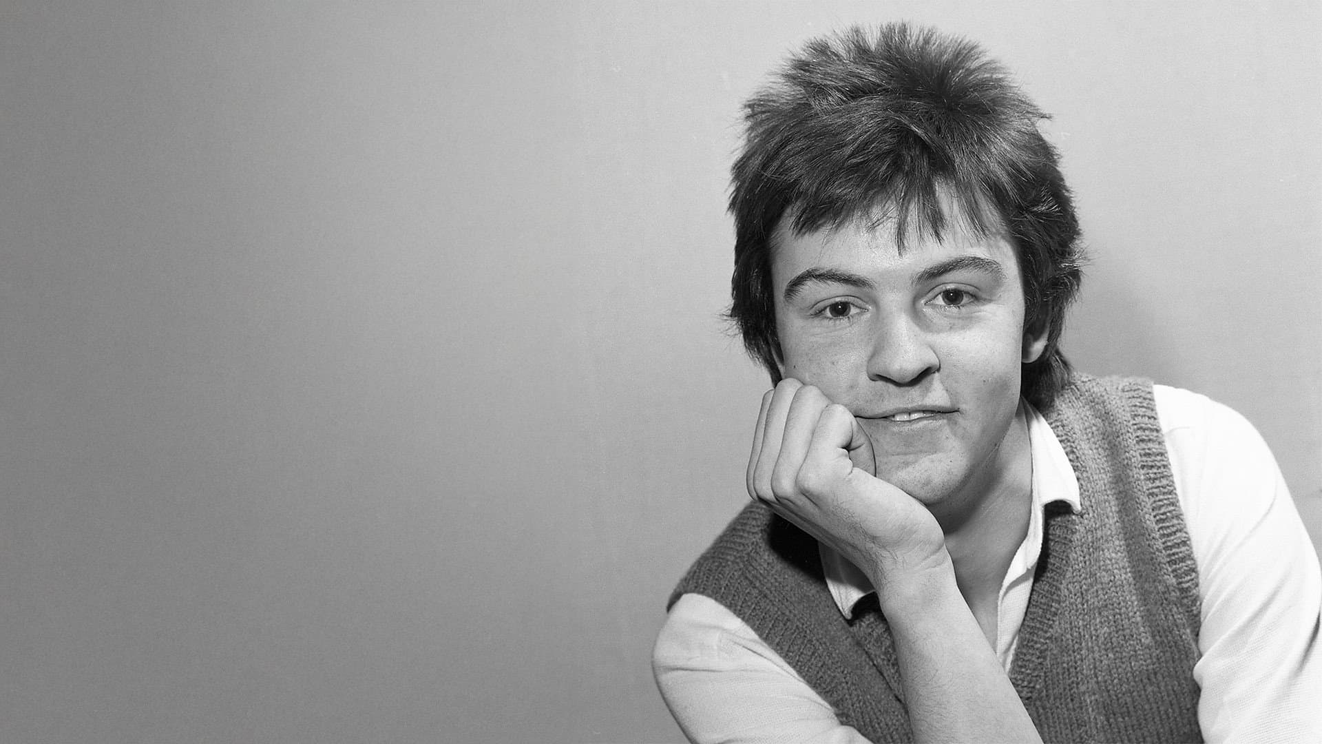 Paul Young at the BBC backdrop