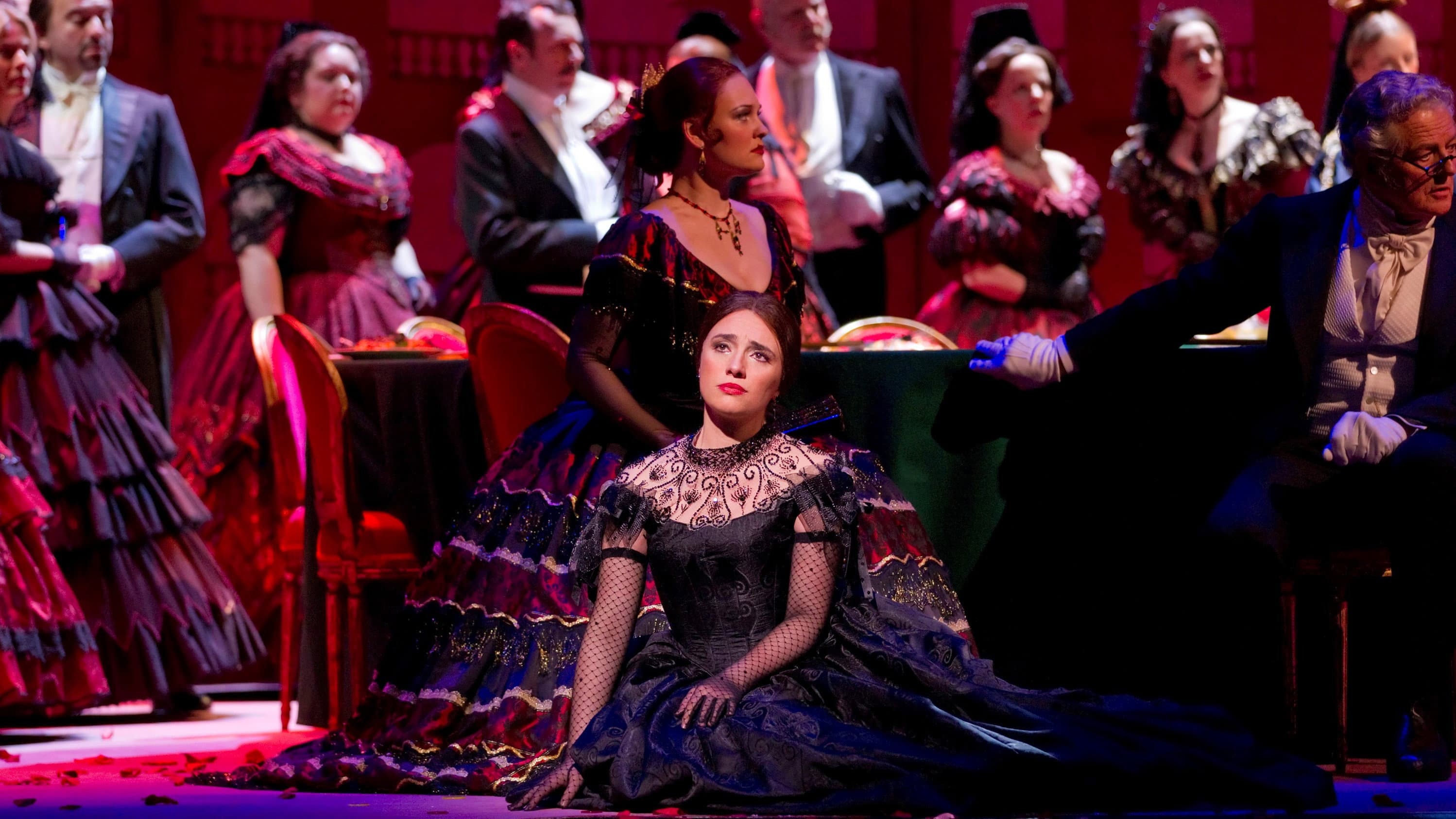 Royal Opera House: La Traviata backdrop