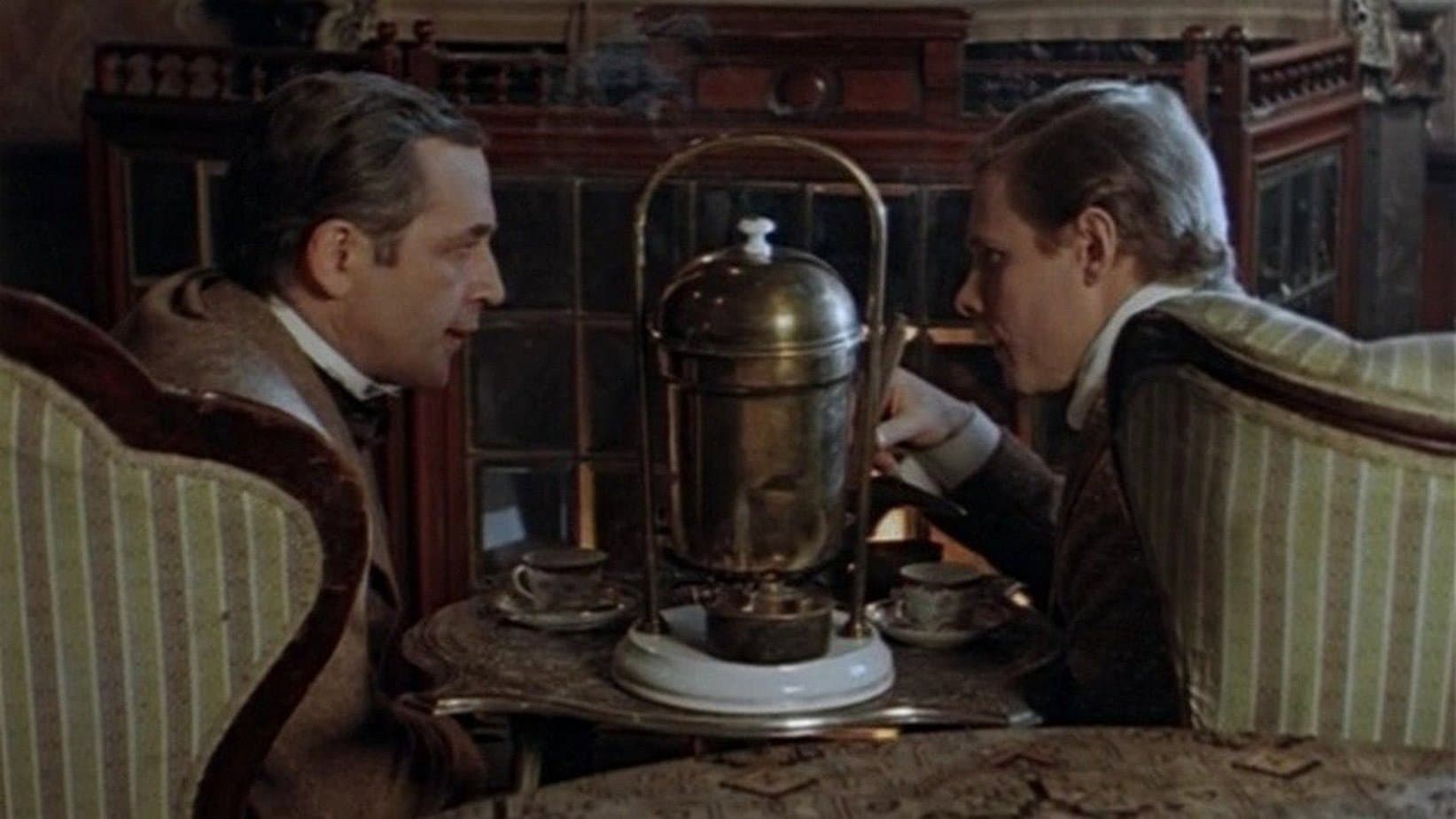 Sherlock Holmes and Dr. Watson: Bloody Inscription backdrop