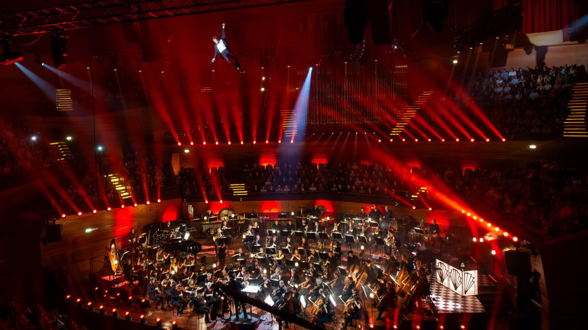 Agents only live twice - Danish National Symphony Orchestra backdrop