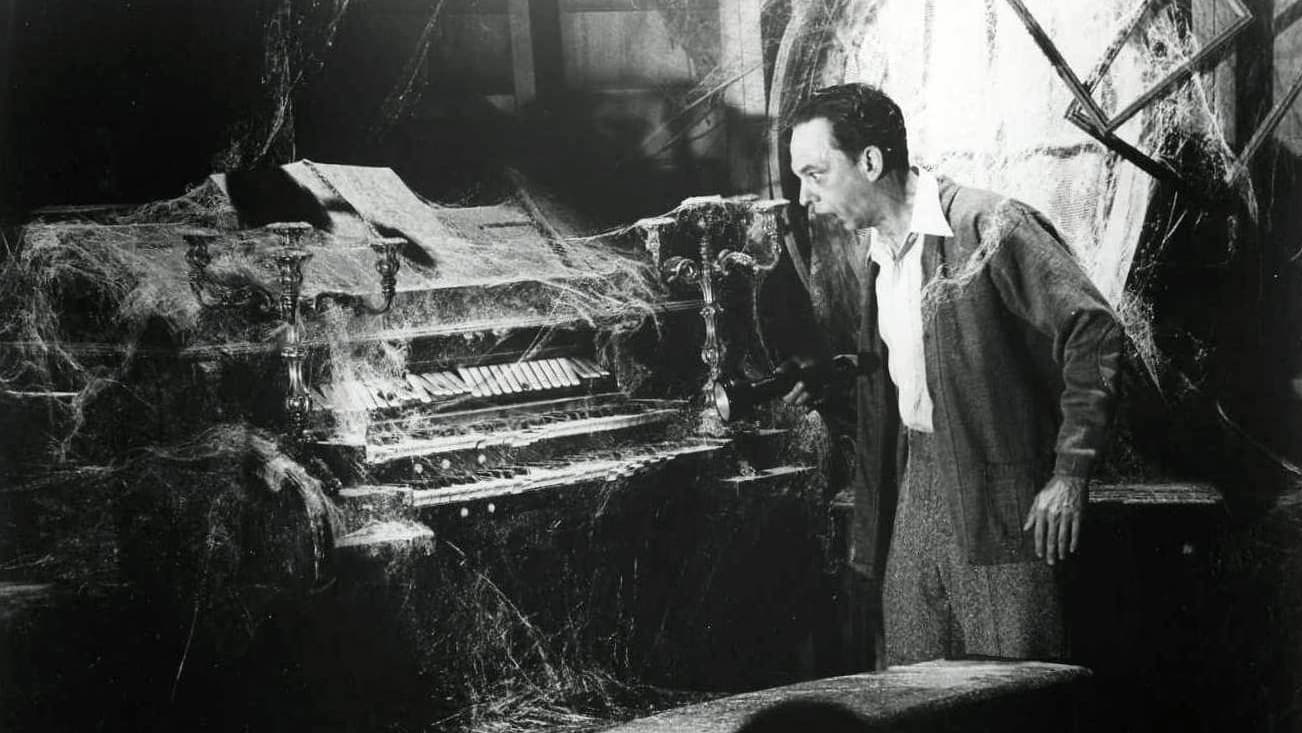 The Ghost and Mr. Chicken backdrop