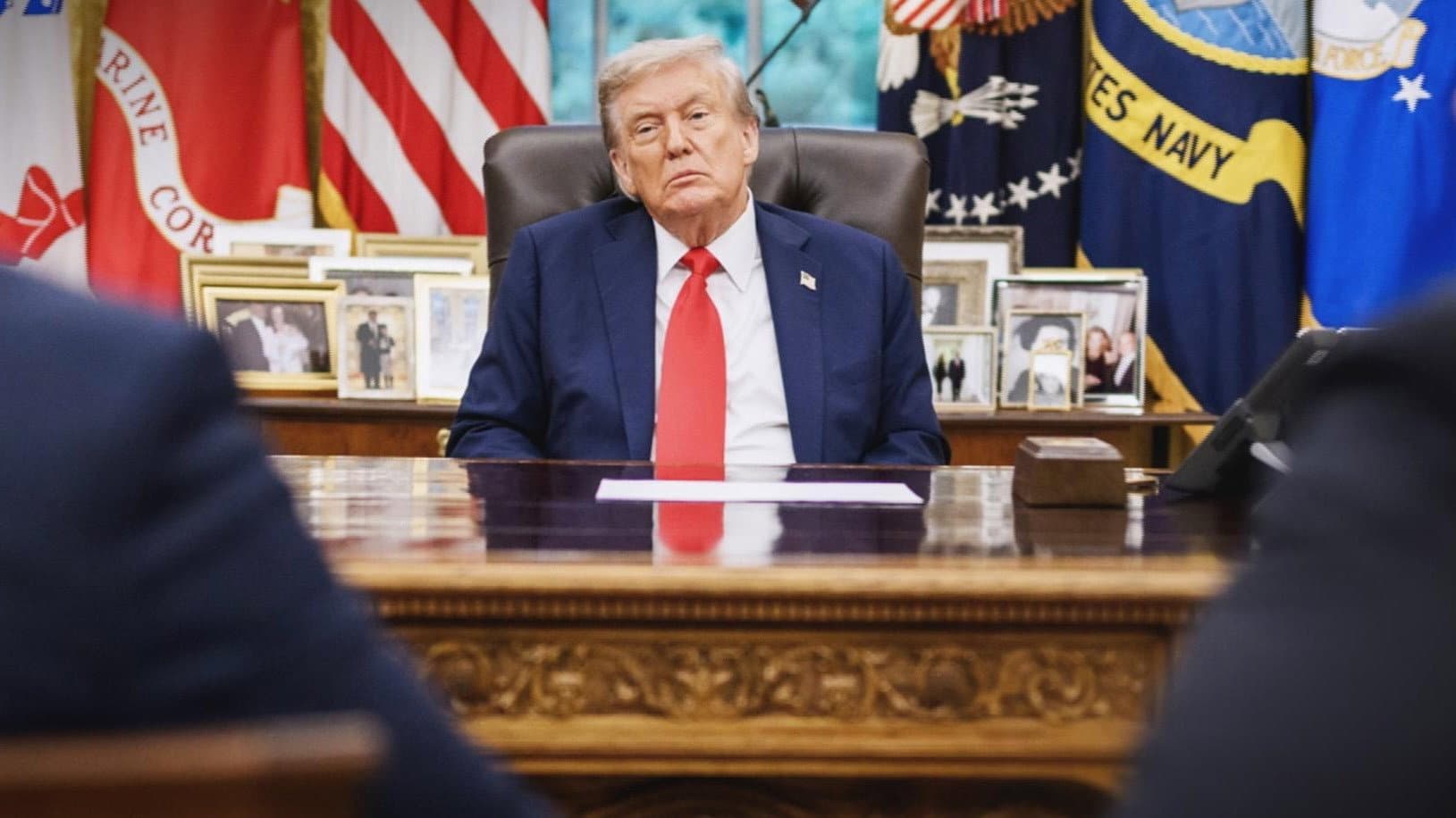 The War Cabinet backdrop