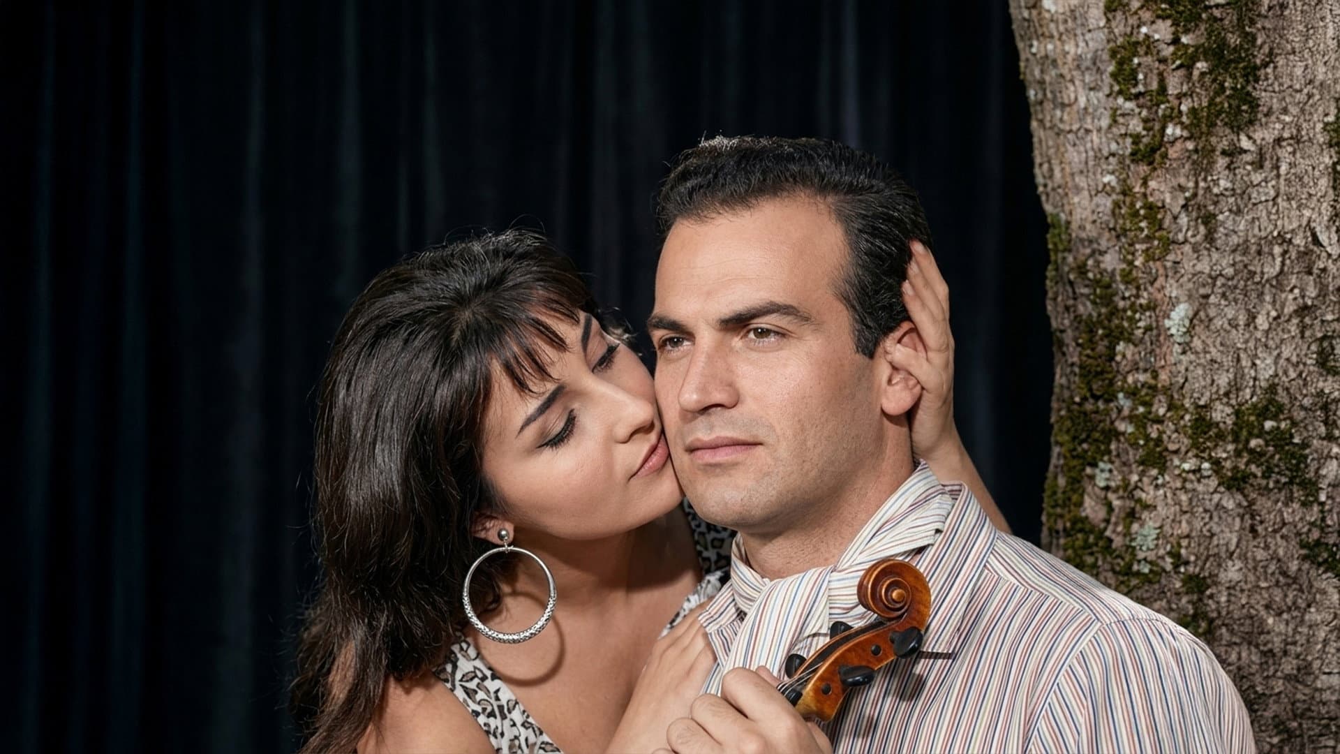Çadır Gülü backdrop